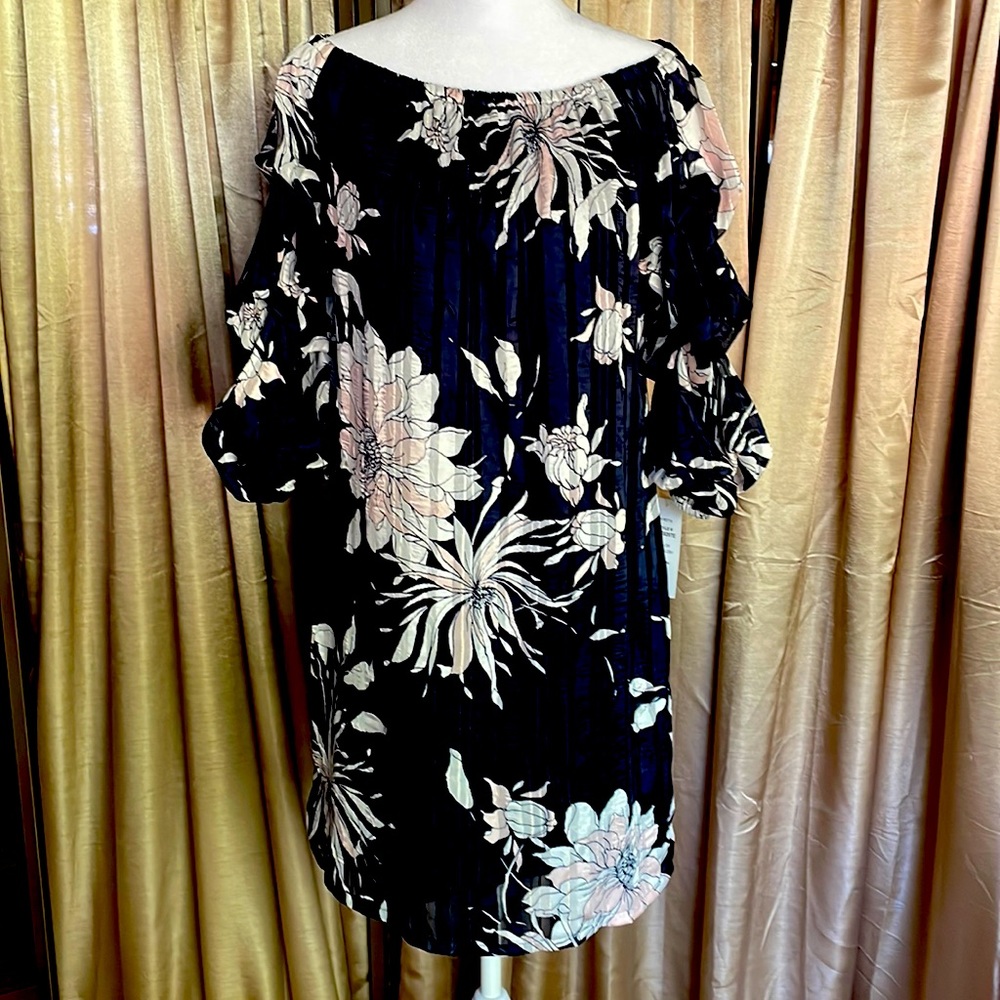 navy blue flower puff sleeve dress
